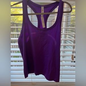 NEW LULULEMON TANK SIZE 8 TAGS ON